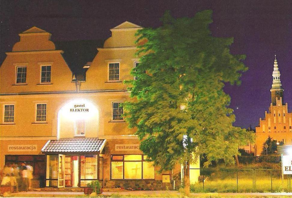 Hotel E-Lektor Morag Luaran gambar